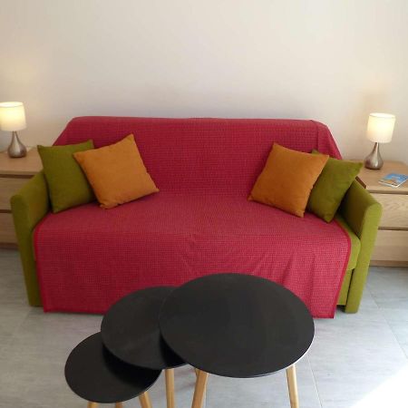 Charmant Studio Climatise Avec Balcon A 50M De La Plage - Le Lavandou Centre-Ville - Fr-1-308-110 Ngoại thất bức ảnh